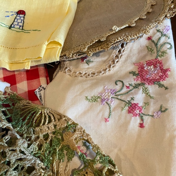 Vintage Linen Variety - Picture 6 of 10